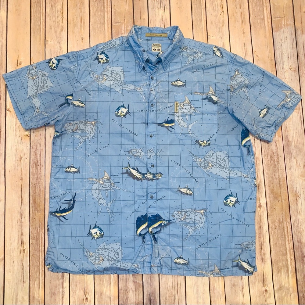 Columbia River Lodge Mens blue button up shirt L